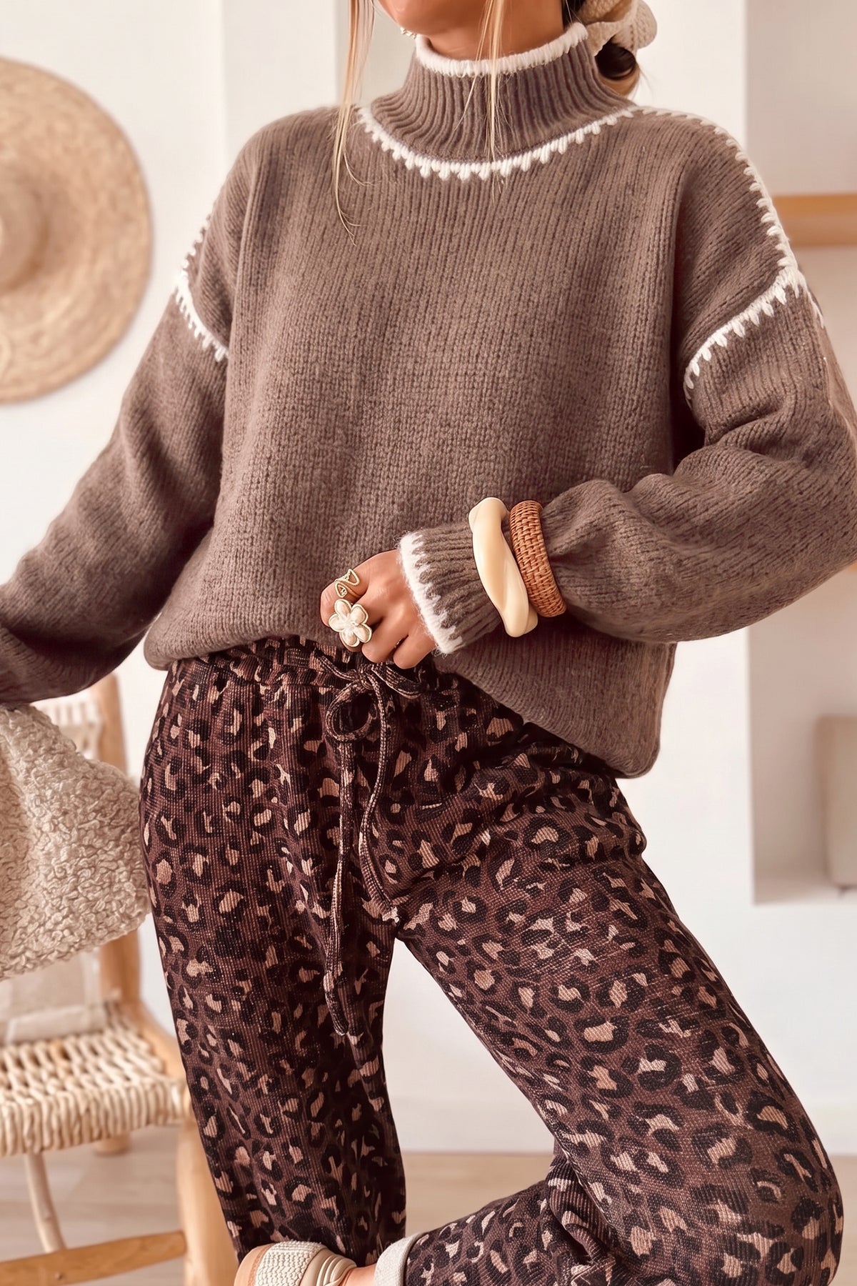 Contrast Trim Mock Neck Sweater